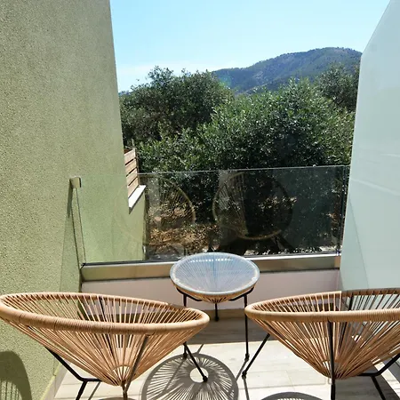 The Thassian Yard Aparthotel Prinos (Thasos)